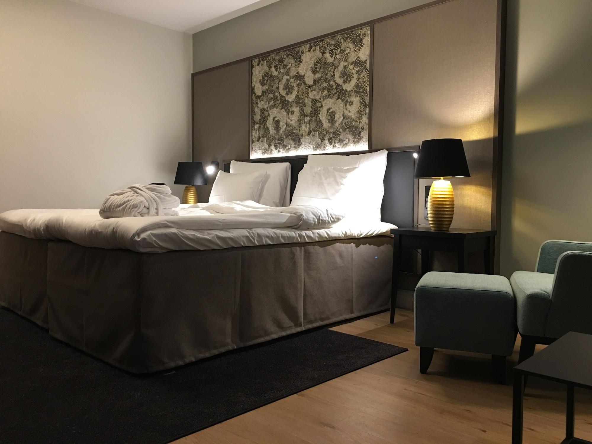 Quality Hotel Sveitsi Hyvinkää Екстериор снимка