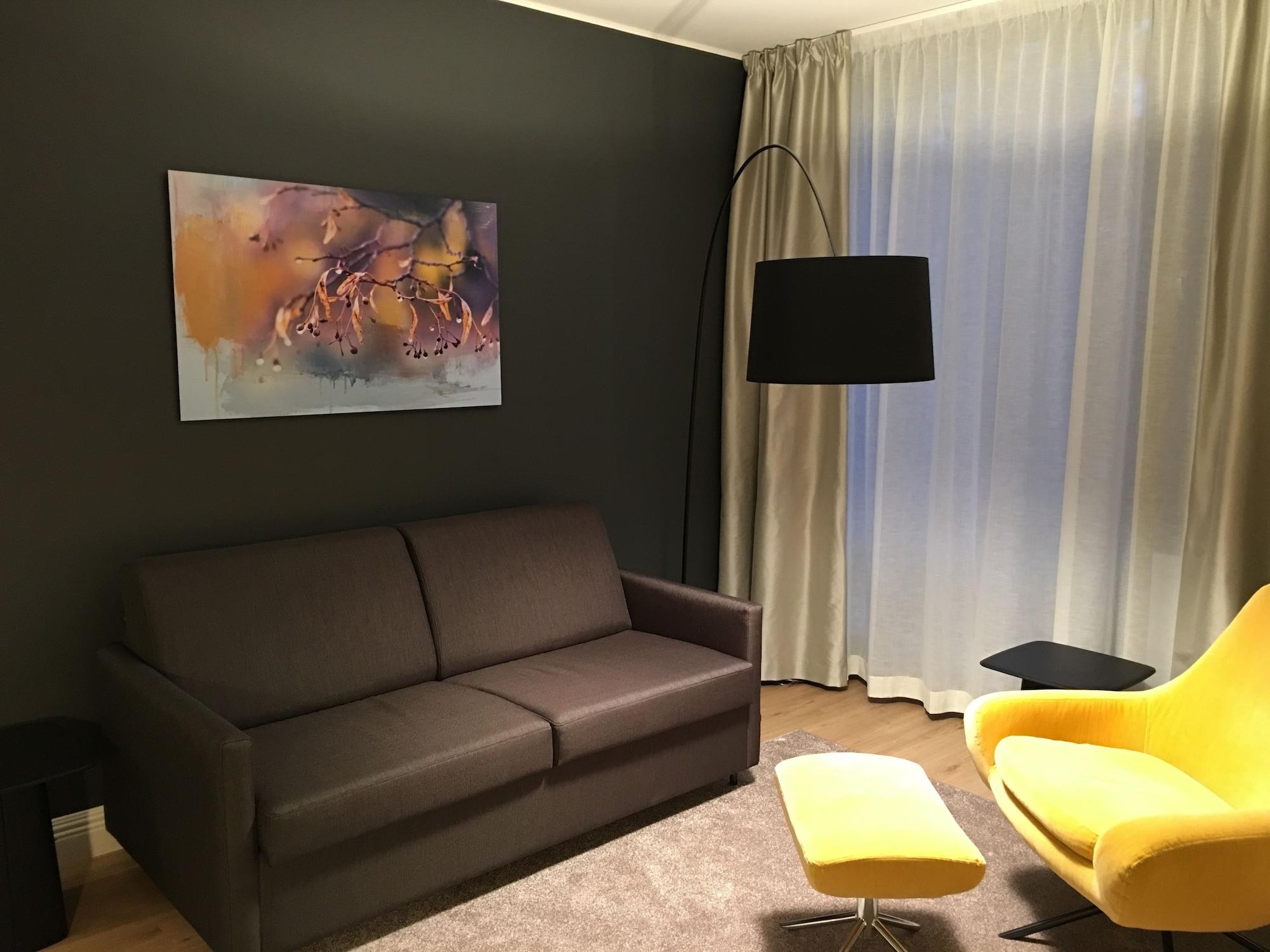 Quality Hotel Sveitsi Hyvinkää Екстериор снимка