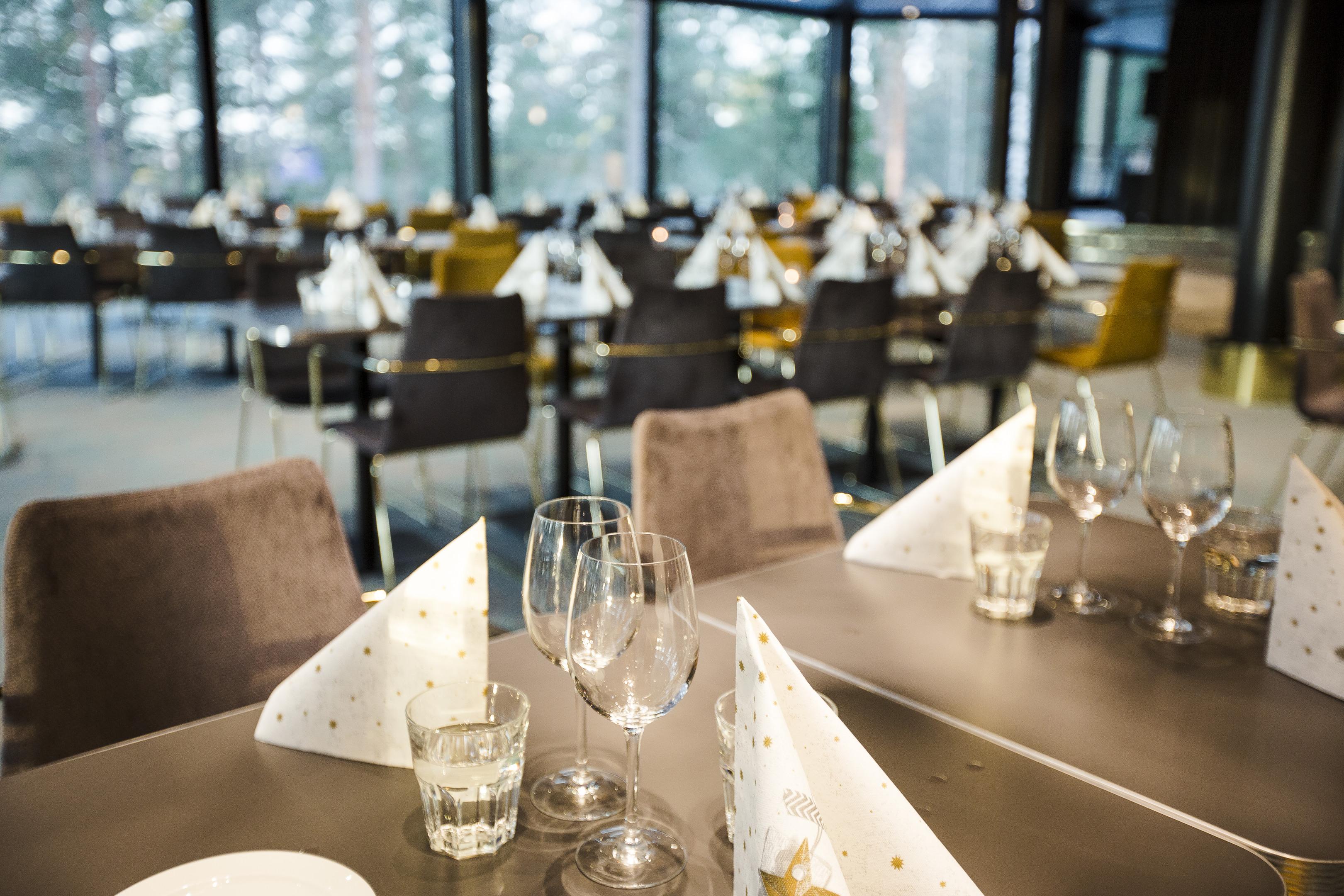Quality Hotel Sveitsi Hyvinkää Екстериор снимка