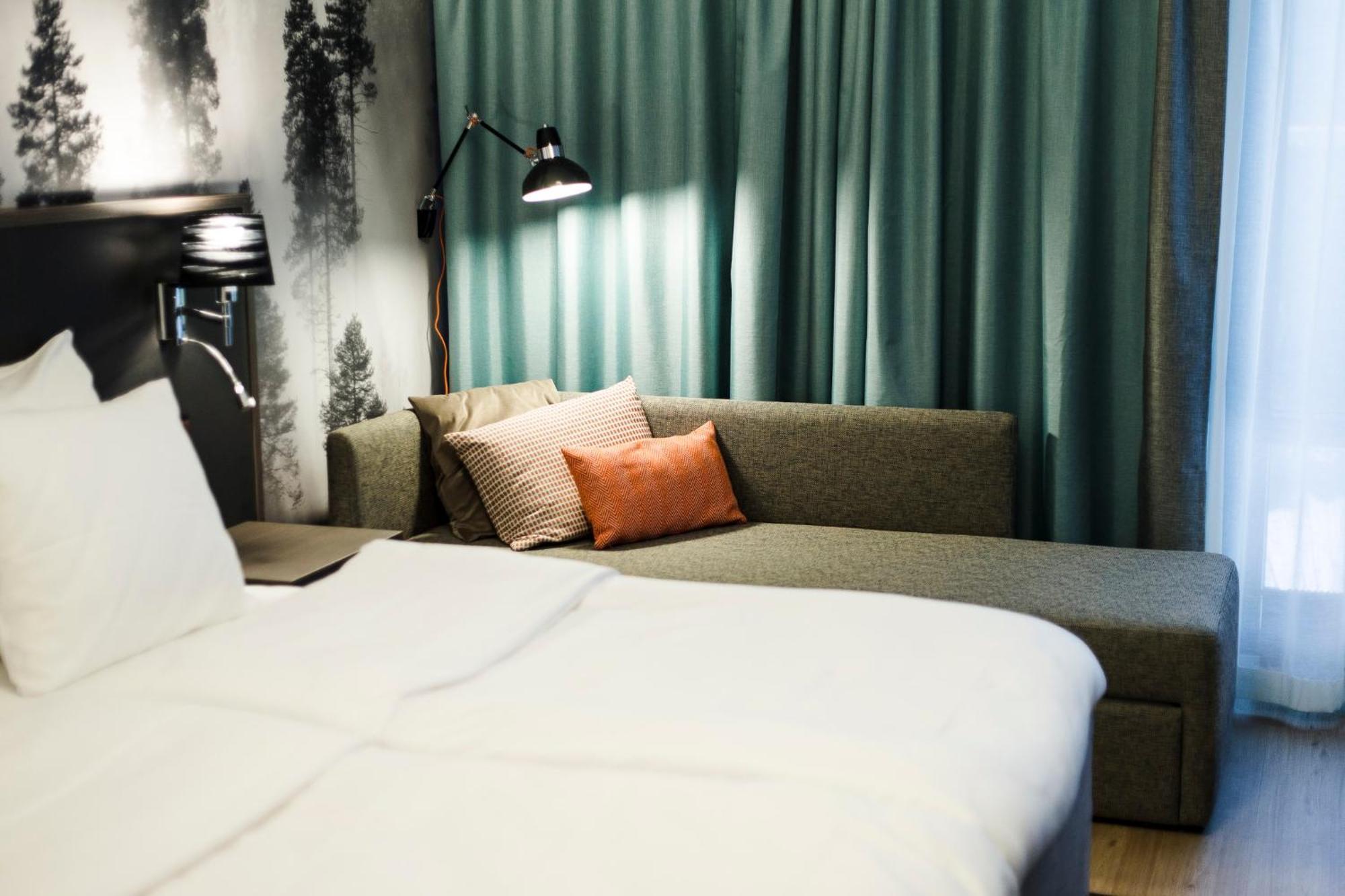 Quality Hotel Sveitsi Hyvinkää Екстериор снимка