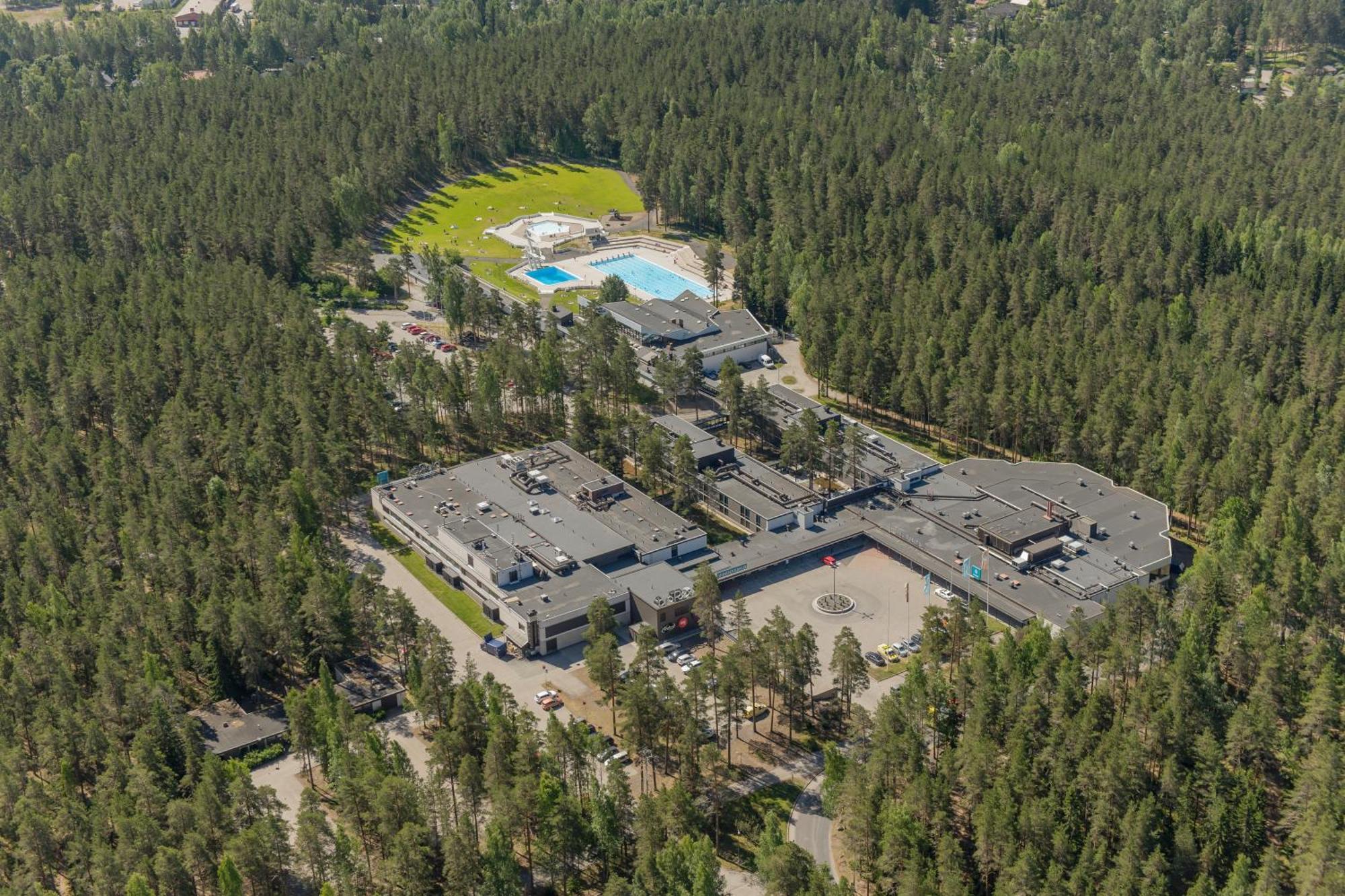 Quality Hotel Sveitsi Hyvinkää Екстериор снимка