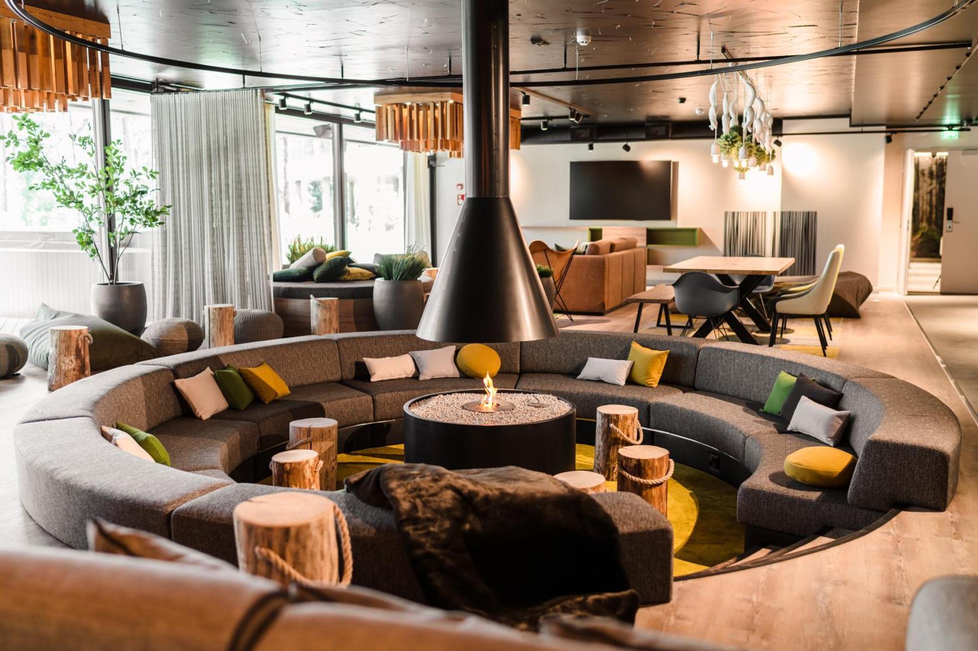 Quality Hotel Sveitsi Hyvinkää Екстериор снимка