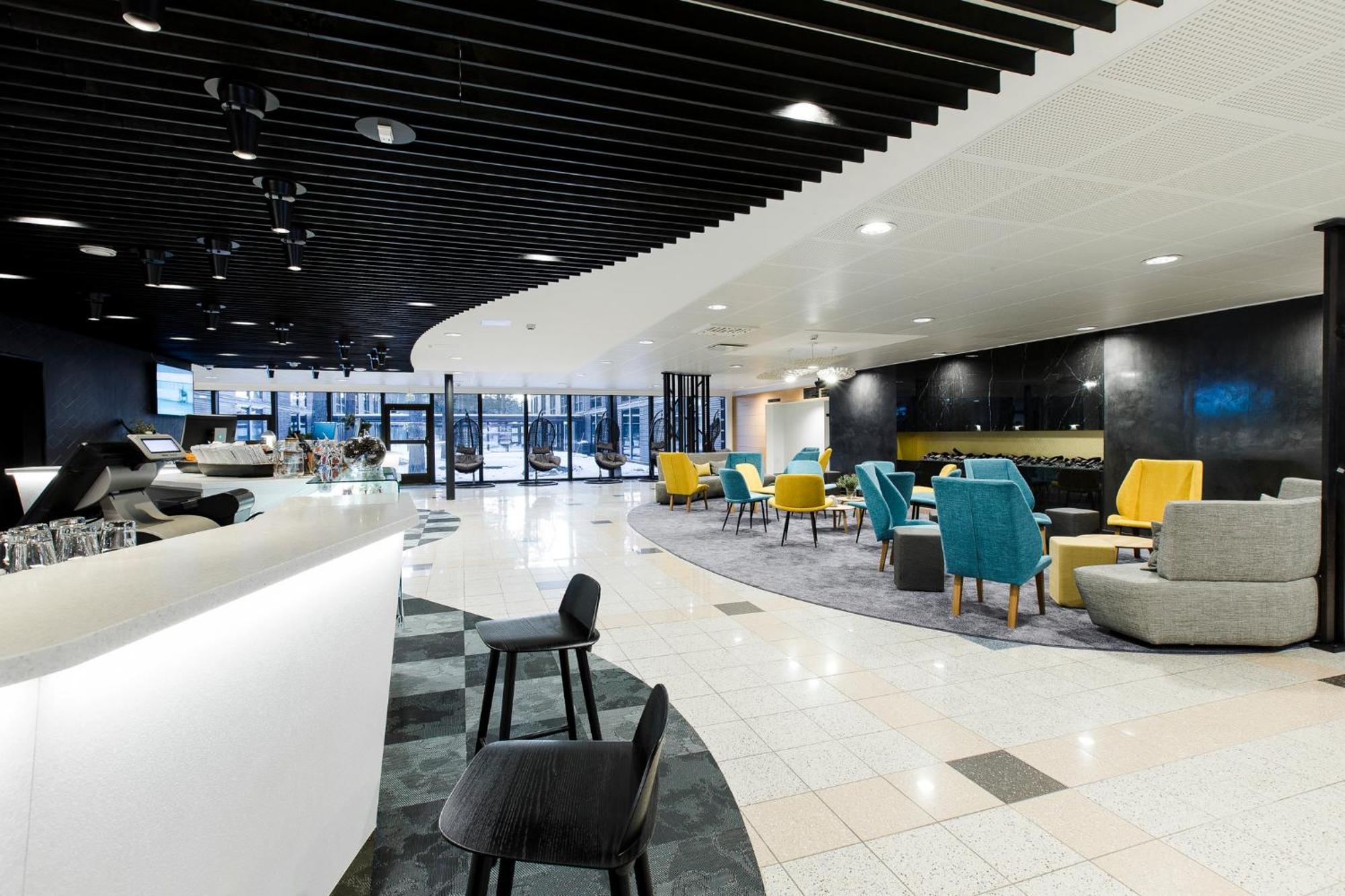 Quality Hotel Sveitsi Hyvinkää Екстериор снимка